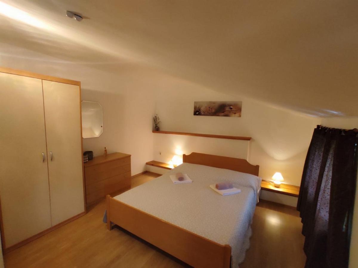 Apartmani Danica Risika Eksteriør billede