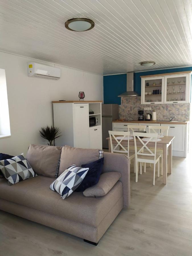 Apartmani Danica Risika Eksteriør billede