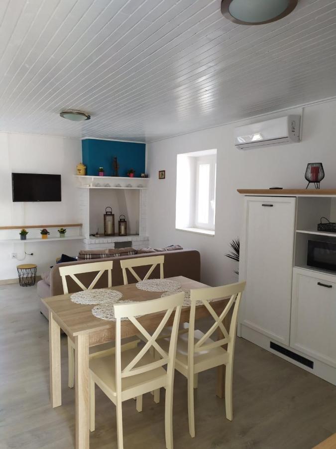 Apartmani Danica Risika Eksteriør billede